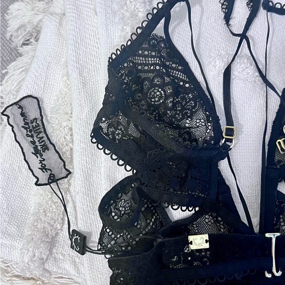 NWT For Love & Lemons Lace Bralette - Picture 4 of 8